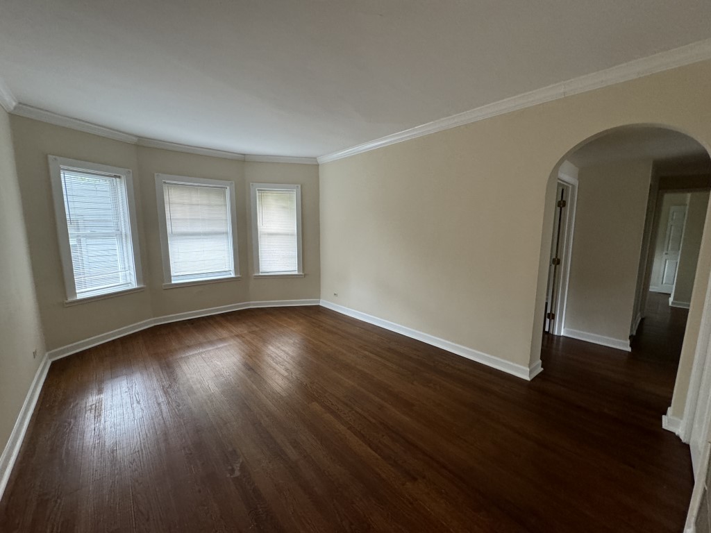2440 N HAMLIN Avenue 2B