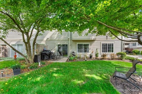 Tiny photo for 2138 Vanderbilt Drive, Geneva, IL 60134 (MLS # 12440371)