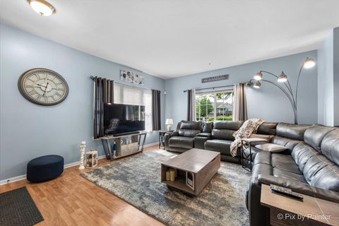 Tiny photo for 2138 Vanderbilt Drive, Geneva, IL 60134 (MLS # 12440371)
