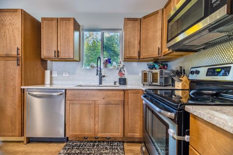 Tiny photo for 34785 N Gogol Avenue, Ingleside, IL 60041 (MLS # 12488686)