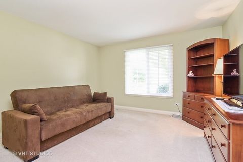 Tiny photo for 20 LOCHBROOK Lane, Inverness, IL 60010 (MLS # 12678038)