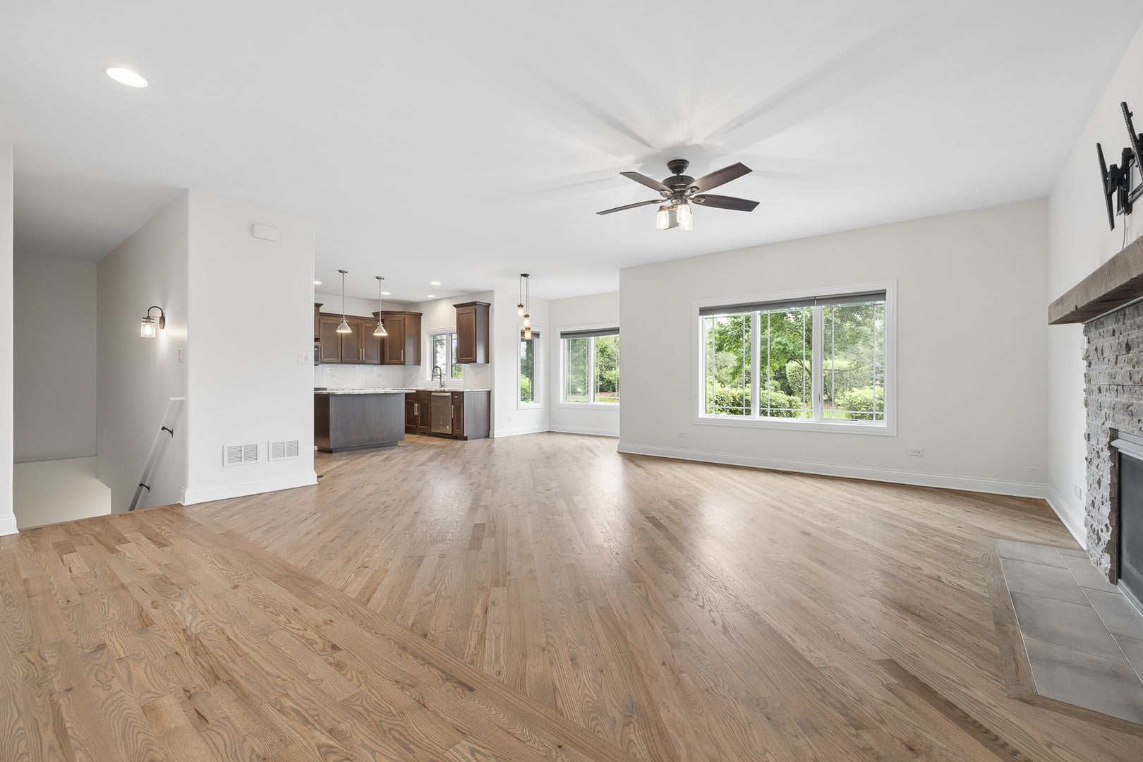 10737 Revere Circle