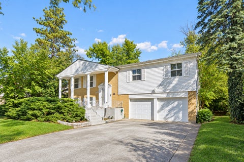 Photo of 18759 May Avenue, Homewood, IL 60430 (MLS # 12789406)