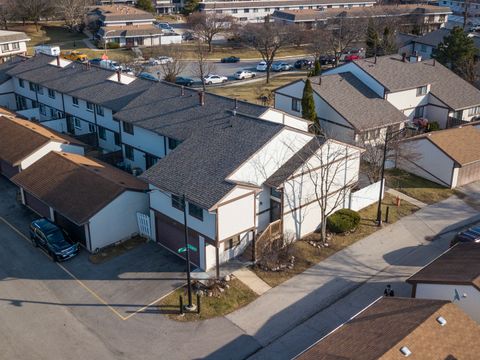 Photo of 1379 Court Marguerite, Hanover Park, IL 60133 (MLS # 12547091)