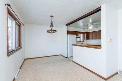 Tiny photo for West Chicago, IL 60185 (MLS # 12512590)