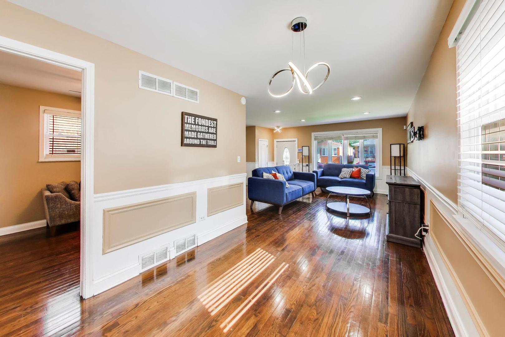431 W 98th Street