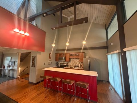 Tiny photo for 800 Oregon Trail, Roselle, IL 60172 (MLS # 12694818)