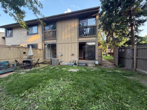 Tiny photo for 800 Oregon Trail, Roselle, IL 60172 (MLS # 12694818)