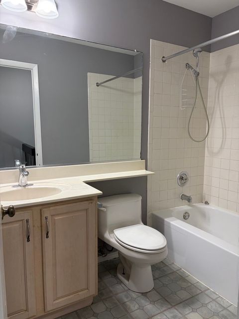 Tiny photo for 800 Oregon Trail, Roselle, IL 60172 (MLS # 12694818)