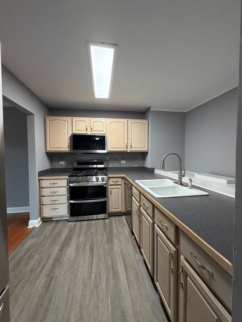 Tiny photo for 800 Oregon Trail, Roselle, IL 60172 (MLS # 12694818)