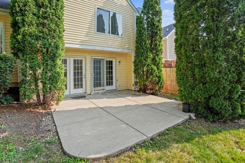 Tiny photo for 1457 Beaumont Circle, Bartlett, IL 60103 (MLS # 12736395)