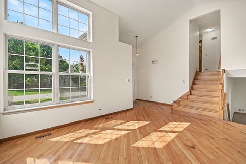 Tiny photo for 1457 Beaumont Circle, Bartlett, IL 60103 (MLS # 12736395)