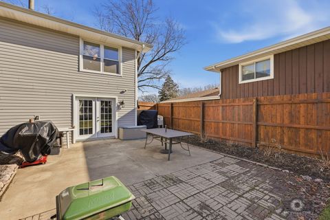 Tiny photo for 16240 Debra Drive, Oak Forest, IL 60452 (MLS # 12593087)