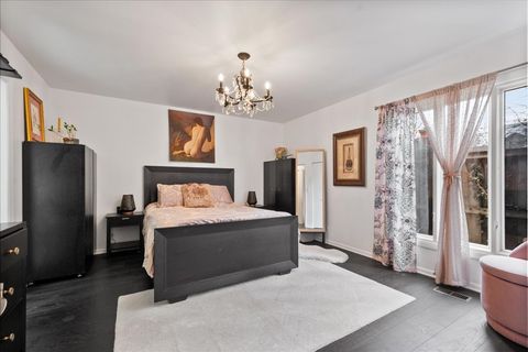 Tiny photo for 1578 Wesley Avenue, Evanston, IL 60201 (MLS # 12578456)