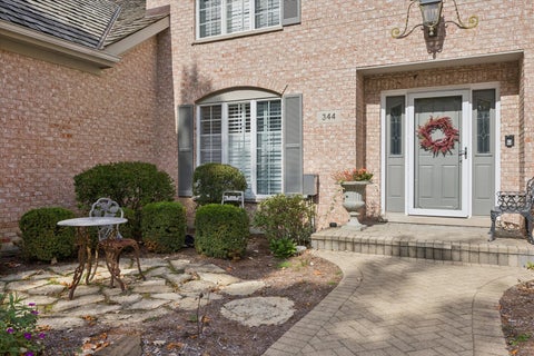Tiny photo for 344 Hambletonian Drive, Oak Brook, IL 60523 (MLS # 12784323)