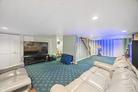 Tiny photo for 344 Hambletonian Drive, Oak Brook, IL 60523 (MLS # 12784323)
