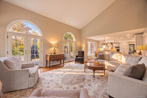 Tiny photo for 344 Hambletonian Drive, Oak Brook, IL 60523 (MLS # 12784323)