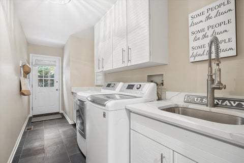 Tiny photo for 344 Hambletonian Drive, Oak Brook, IL 60523 (MLS # 12784323)