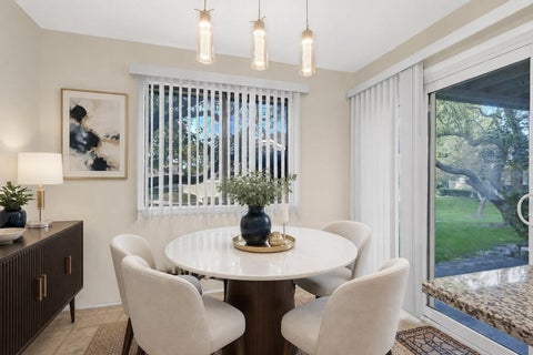 Tiny photo for 309 Maplewood Court #D1, Schaumburg, IL 60193 (MLS # 12772870)