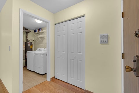 Tiny photo for 309 Maplewood Court #D1, Schaumburg, IL 60193 (MLS # 12772870)