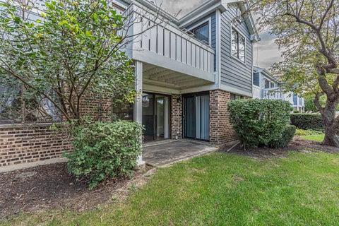 Tiny photo for 309 Maplewood Court #D1, Schaumburg, IL 60193 (MLS # 12772870)