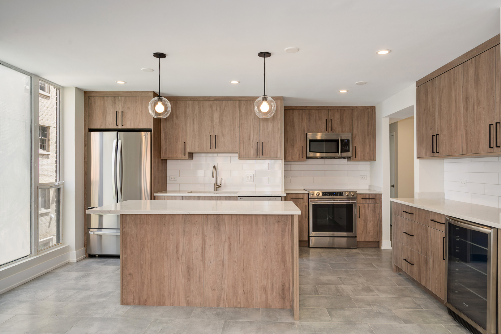 227 E Walton Place 2E