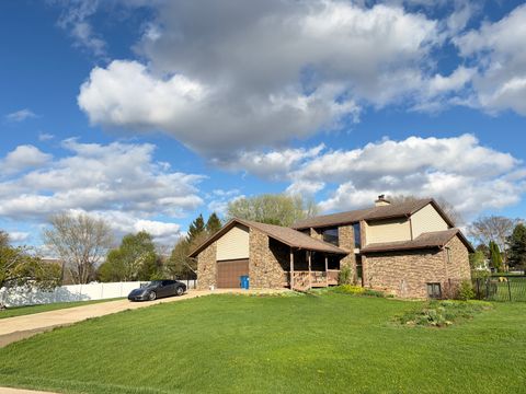 Photo of 3261 N Silver Ridge Drive, Oregon, IL 61061 (MLS # 12622570)