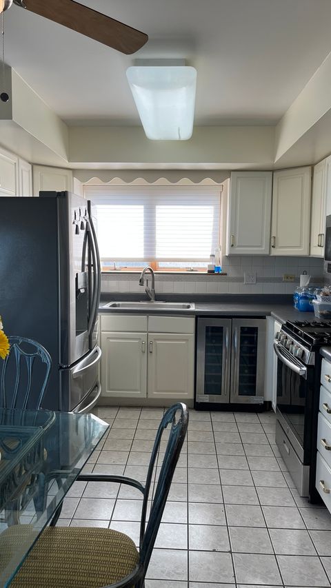 Tiny photo for 3640 186th Street #405, Lansing, IL 60438 (MLS # 12623602)