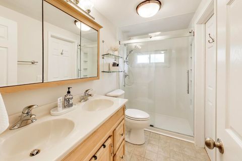 Tiny photo for 8922 Ewing Avenue, Evanston, IL 60203 (MLS # 12635397)