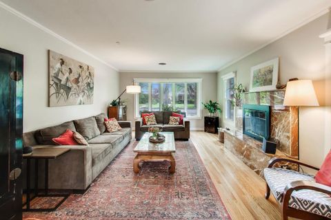 Tiny photo for 8922 Ewing Avenue, Evanston, IL 60203 (MLS # 12635397)