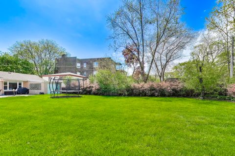 Tiny photo for 8922 Ewing Avenue, Evanston, IL 60203 (MLS # 12635397)