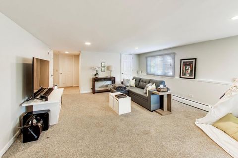Tiny photo for 8922 Ewing Avenue, Evanston, IL 60203 (MLS # 12635397)