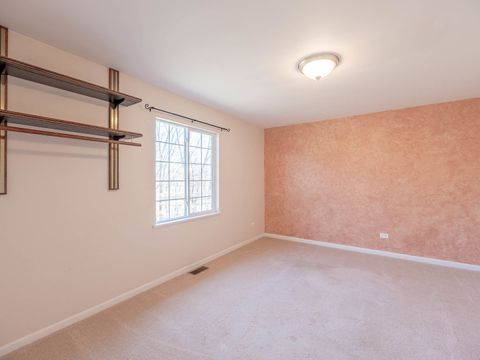 Tiny photo for 5713 Fieldstone Trail, McHenry, IL 60050 (MLS # 12607007)