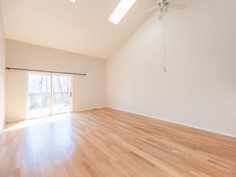 Tiny photo for 5713 Fieldstone Trail, McHenry, IL 60050 (MLS # 12607007)