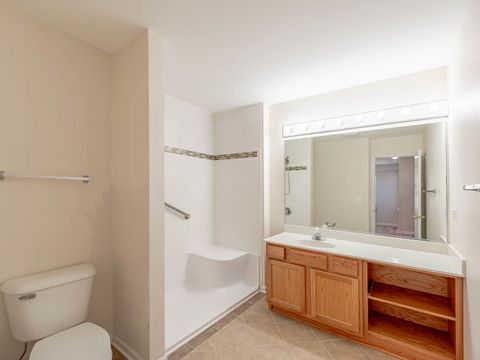 Tiny photo for 5713 Fieldstone Trail, McHenry, IL 60050 (MLS # 12607007)