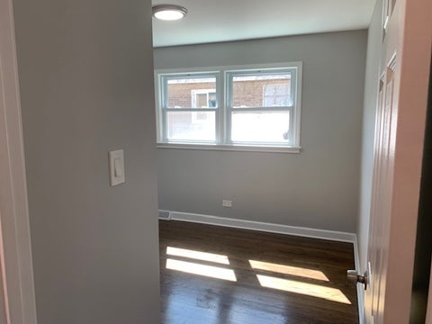 Tiny photo for 15123 Wabash Avenue, South Holland, IL 60473 (MLS # 12757138)