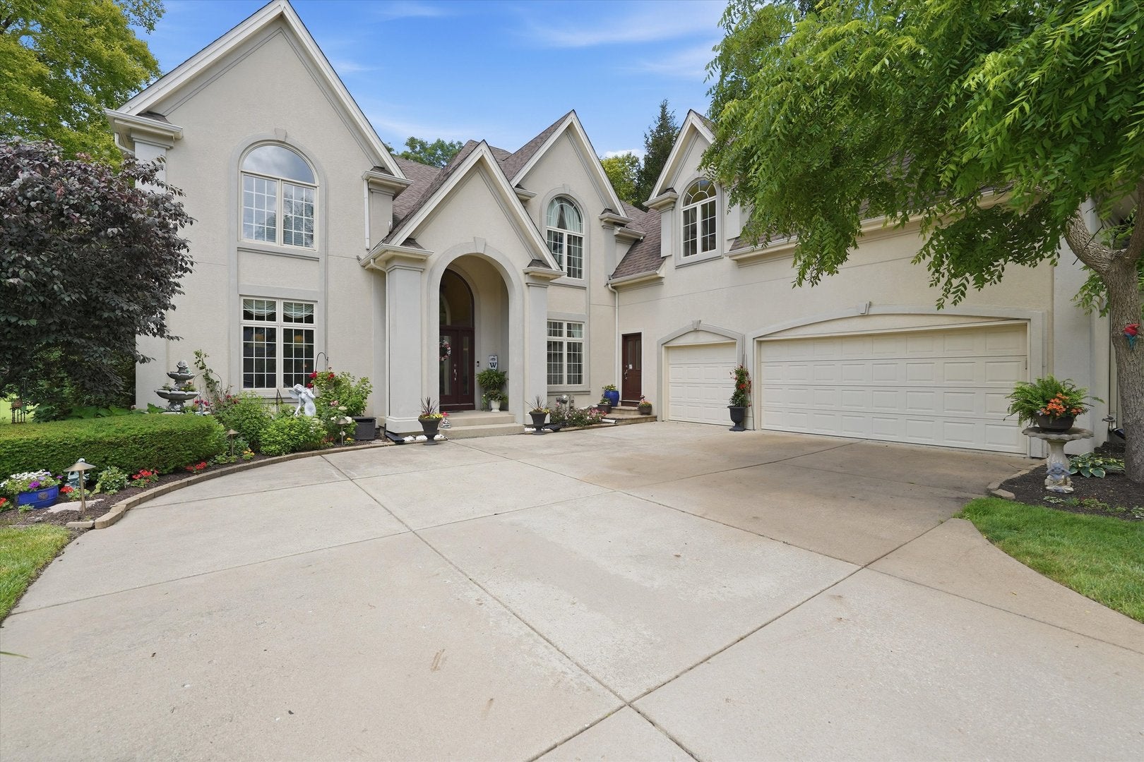 1108 CHADWICK Court