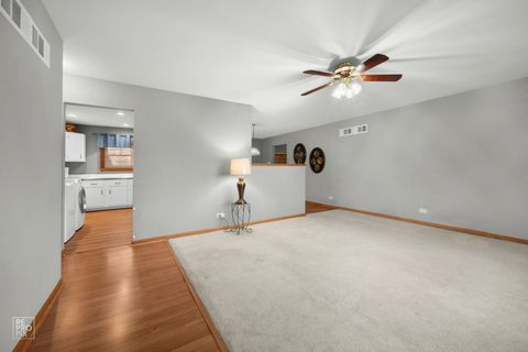 Tiny photo for 835 Bryn Mawr Avenue, Bartlett, IL 60103 (MLS # 12587841)