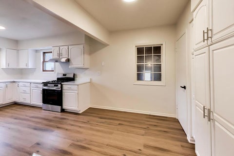 Tiny photo for 225 S Aldine Avenue, Elgin, IL 60123 (MLS # 12792974)