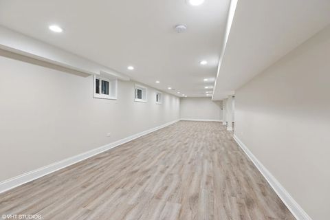 Tiny photo for 4631 S Evans Avenue, Chicago, IL 60653 (MLS # 12357378)