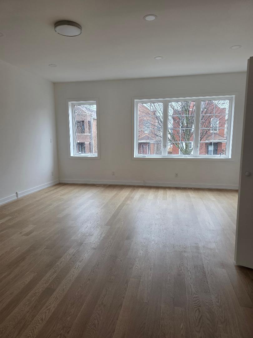 2906 W 40th Street