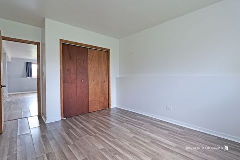 Tiny photo for 28903 W South Drive, Lakemoor, IL 60051 (MLS # 12622302)