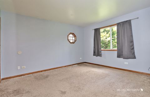 Tiny photo for 28903 W South Drive, Lakemoor, IL 60051 (MLS # 12622302)