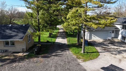 Tiny photo for 28903 W South Drive, Lakemoor, IL 60051 (MLS # 12622302)