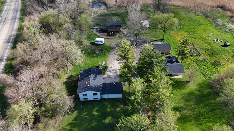 Tiny photo for 28903 W South Drive, Lakemoor, IL 60051 (MLS # 12622302)