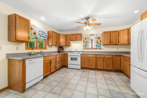 Tiny photo for 2019 Pauline Place, Plano, IL 60545 (MLS # 12627089)