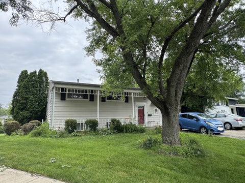 Tiny photo for 15 Curtmar Court, Montgomery, IL 60538 (MLS # 12709124)