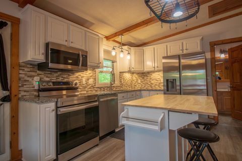 Tiny photo for 138 Little Musky Circle, Wilmington, IL 60481 (MLS # 12713285)