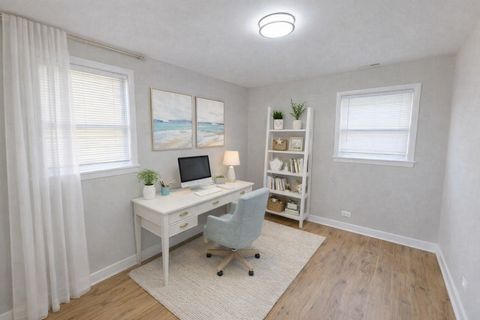 Tiny photo for 1021 W Vermont Avenue, Chicago, IL 60827 (MLS # 12563232)