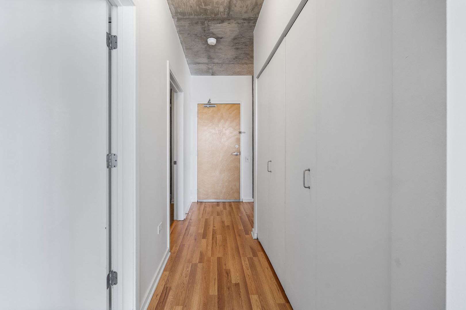 659 W Randolph Street 1620